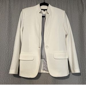 Comfortable white blazer